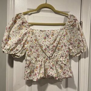 Wild Fable Eyelet Floral Puff Sleeve Crop Top Elastic Waist Square Neck Size M